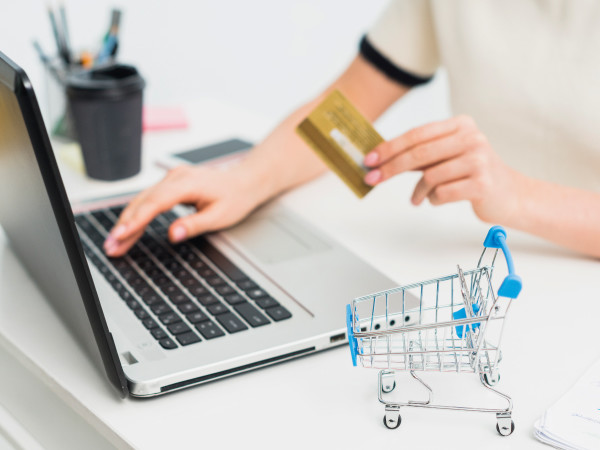 ecommerce prestashop shopify